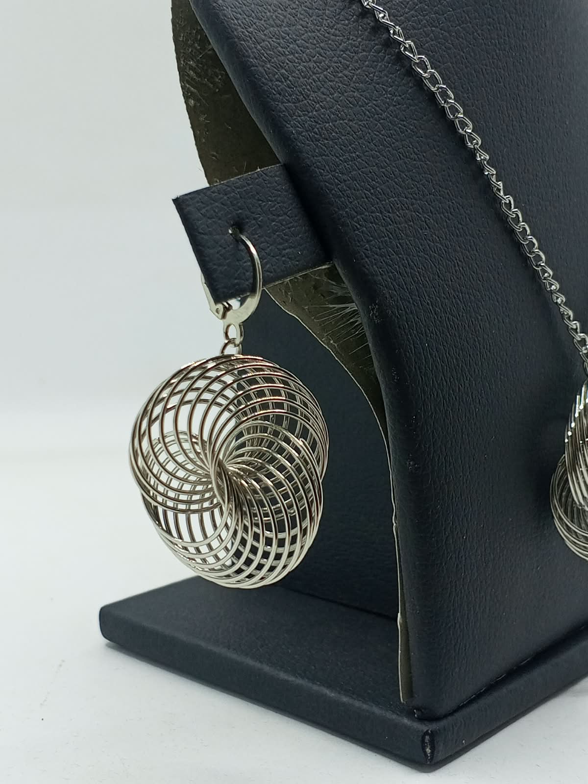 Handcrafted Silver Wire-Swirl Pendant & Drop Earring Jewelry Set - photo 4